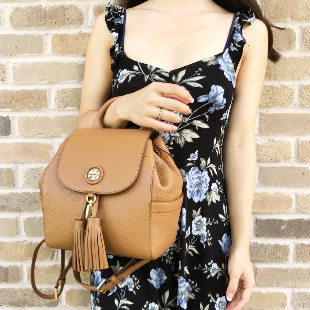 Tory Burch Whipstitch Logo Mini Backpack - Picture 4 of 8